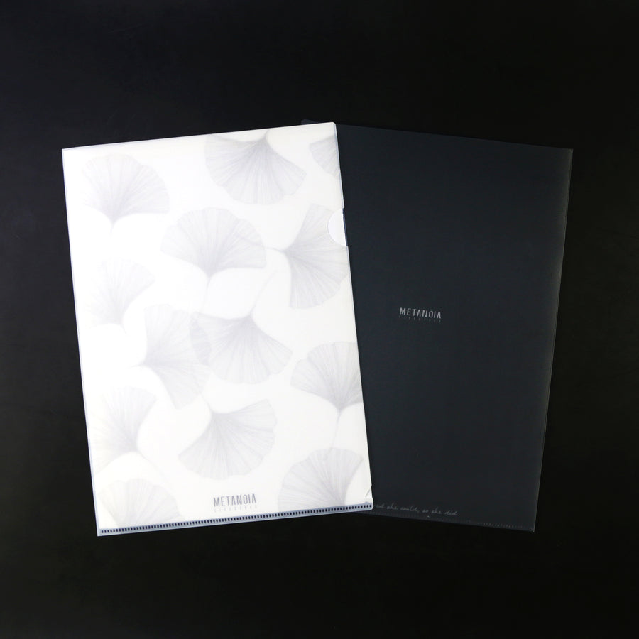 Gingko Leaves Folder